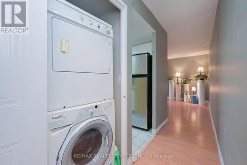 308 - 350 Webb Drive, Mississauga, ON - Indoor Photo Showing Laundry Room