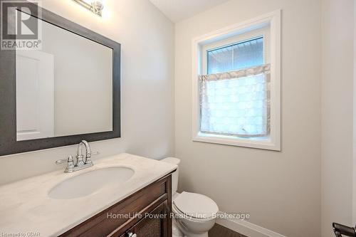 45 Queensgate Crescent, Woolwich, ON - Indoor Photo Showing Bathroom