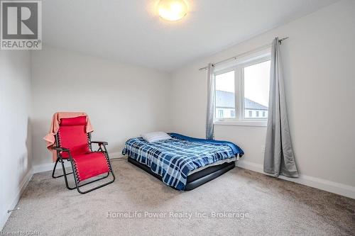 45 Queensgate Crescent, Woolwich, ON - Indoor Photo Showing Bedroom