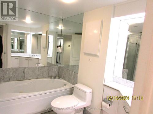 3306 - 38 Elm Street, Toronto, ON - Indoor Photo Showing Bathroom