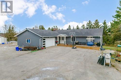 6820 Side Road 16, King, ON - Outdoor