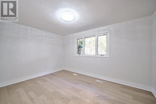 15 Willowgate Drive, Markham, ON - Indoor Photo Showing Other Room