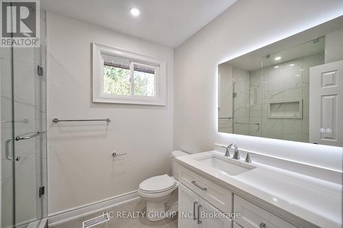 15 Willowgate Drive, Markham, ON - Indoor Photo Showing Bathroom