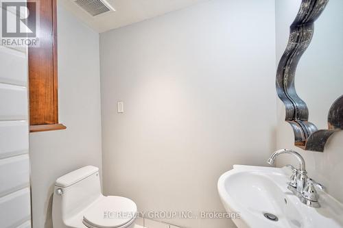 15 Willowgate Drive, Markham, ON - Indoor Photo Showing Bathroom