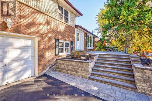 15 Willowgate Drive, Markham, ON - Outdoor