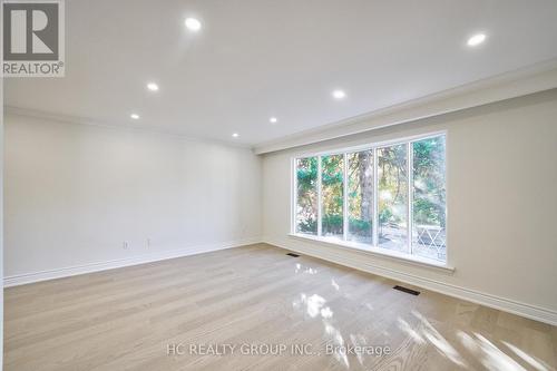 15 Willowgate Drive, Markham, ON - Indoor Photo Showing Other Room