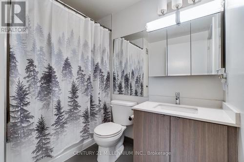 215 - 5240 Dundas Street, Burlington, ON - Indoor Photo Showing Bathroom