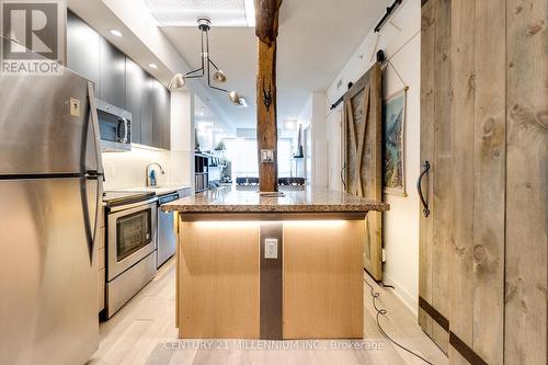 215 - 5240 Dundas Street, Burlington, ON - Indoor Photo Showing Kitchen With Stainless Steel Kitchen