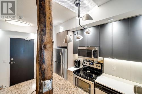 215 - 5240 Dundas Street, Burlington, ON - Indoor Photo Showing Kitchen With Stainless Steel Kitchen