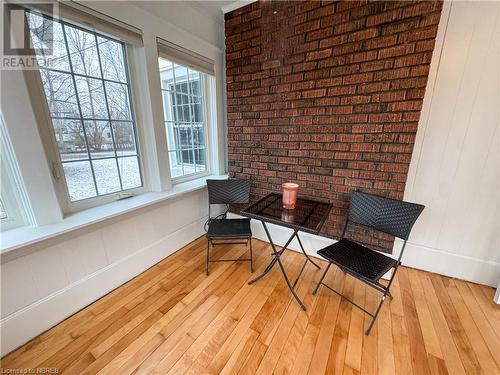 Sunroom / solarium featuring a healthy amount of sunlight - 166 North Street, Fort Erie, ON - Indoor Photo Showing Other Room