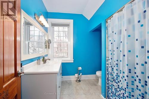 293 Elgin Street E, St. Marys, ON - Indoor Photo Showing Bathroom