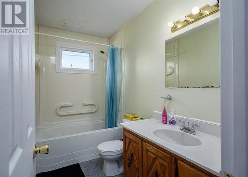 2 Kings Point Road, Long Harbour, NL - Indoor Photo Showing Bathroom