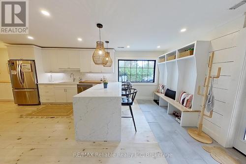 31 Glass Street, Bluewater (Bayfield), ON - Indoor Photo Showing Kitchen