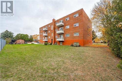 204 - 10 Glenbrook Drive, Guelph (Waverley), ON - Outdoor