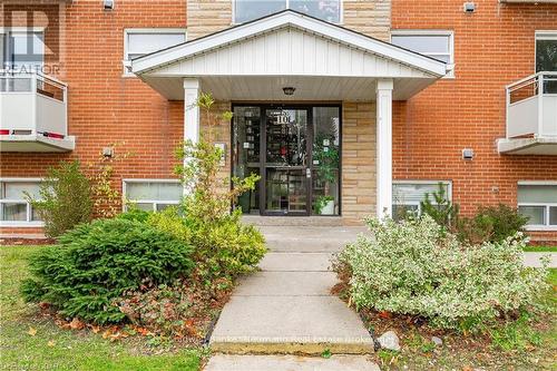 204 - 10 Glenbrook Drive, Guelph (Waverley), ON - Outdoor