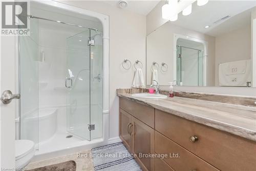 207 - 6492 Gerrie Road, Centre Wellington (Elora/Salem), ON - Indoor Photo Showing Bathroom