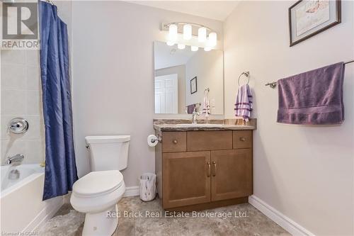 207 - 6492 Gerrie Road, Centre Wellington (Elora/Salem), ON - Indoor Photo Showing Bathroom