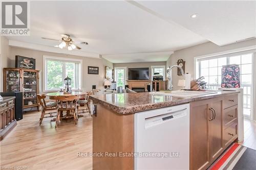 207 - 6492 Gerrie Road, Centre Wellington (Elora/Salem), ON - Indoor