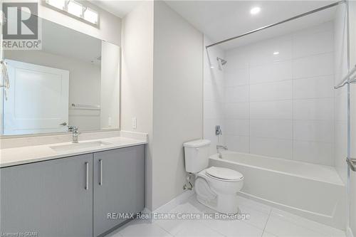 1411 - 15 Queen Street S, Hamilton (Strathcona), ON - Indoor Photo Showing Bathroom