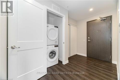 1411 - 15 Queen Street S, Hamilton (Strathcona), ON - Indoor Photo Showing Laundry Room