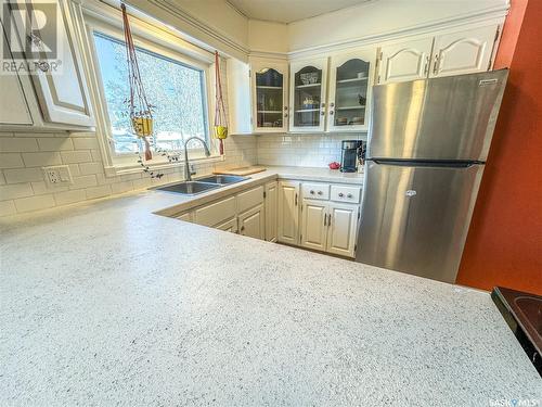 811 Soames Street, Indian Head, SK - Indoor Photo Showing Kitchen With Double Sink