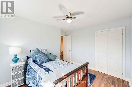 109 Beechfern Drive, Ottawa, ON - Indoor Photo Showing Bedroom