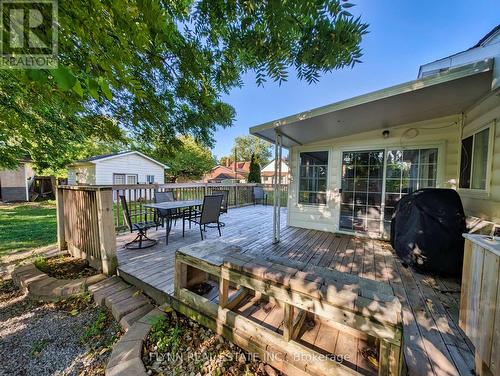 6620 Barker Street, Niagara Falls, ON - Outdoor With Deck Patio Veranda With Exterior