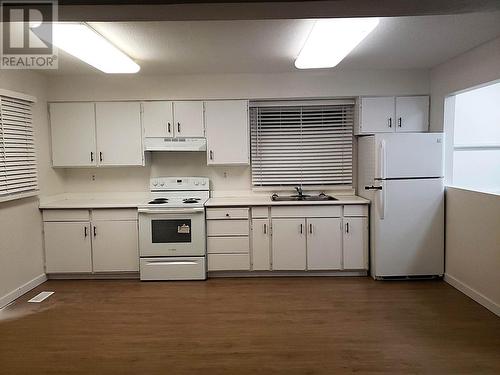 765-769 Ahbau Street, Prince George, BC - Indoor Photo Showing Kitchen With Double Sink