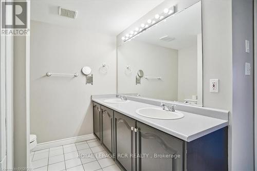 303 - 1455 2Nd Avenue W, Owen Sound, ON - Indoor Photo Showing Bathroom