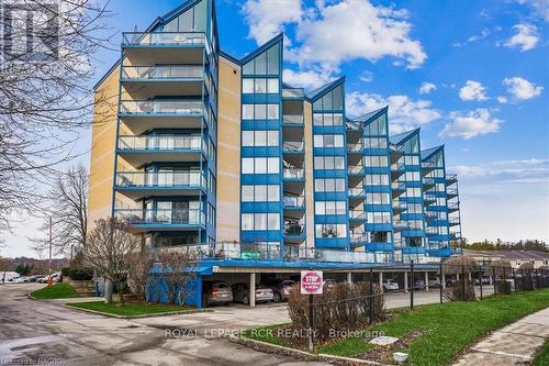 303 - 1455 2Nd Avenue W, Owen Sound, ON - Outdoor With Balcony With Facade