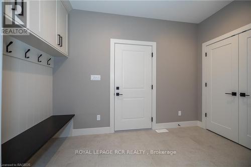 195 Boyd Lake Road, West Grey, ON - Indoor Photo Showing Other Room