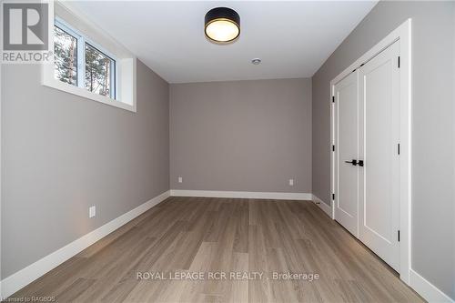 195 Boyd Lake Road, West Grey, ON - Indoor Photo Showing Other Room