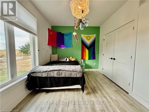 213 Devinwood Ave, Brockton, ON - Indoor Photo Showing Bedroom