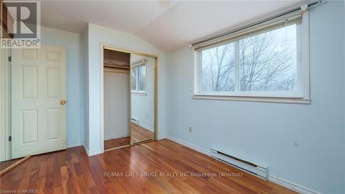 504791 Grey Road 1, Georgian Bluffs, ON - Indoor Photo Showing Other Room