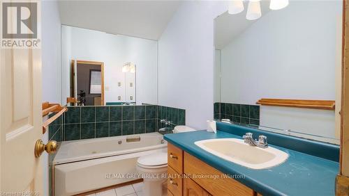 504791 Grey Road 1, Georgian Bluffs, ON - Indoor Photo Showing Bathroom