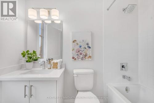 12 Fairhurst Street, Port Hope, ON - Indoor Photo Showing Bathroom