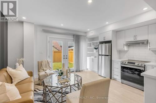 12 Fairhurst Street, Port Hope, ON - Indoor Photo Showing Kitchen