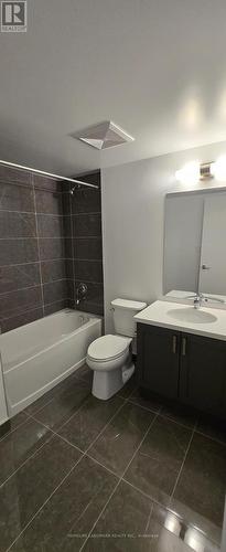 315 - 556 Marlee Avenue, Toronto, ON - Indoor Photo Showing Bathroom