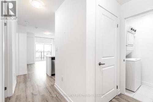 407 - 450 Dundas Street, Hamilton, ON - Indoor Photo Showing Laundry Room