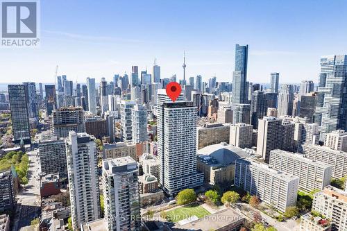 1807 - 85 Wood Street, Toronto, ON - Outdoor With View