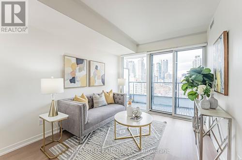 1807 - 85 Wood Street, Toronto, ON - Indoor Photo Showing Living Room