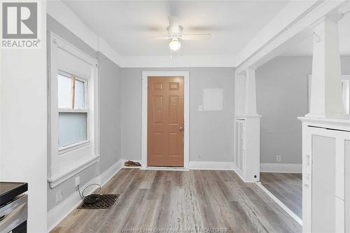 985 Lincoln, Windsor, ON - Indoor Photo Showing Other Room