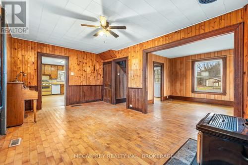 338 Burridge Road E, South Frontenac (Frontenac South), ON - Indoor Photo Showing Other Room