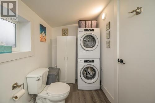 338 Ewert Street, Prince George, BC - Indoor Photo Showing Living Room