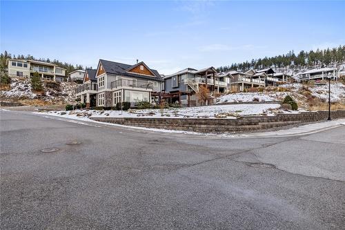 1169 Bellagio Avenue, Kelowna, BC - Outdoor