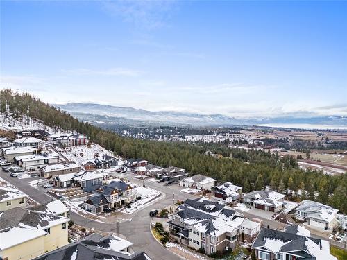 1169 Bellagio Avenue, Kelowna, BC - Outdoor With View