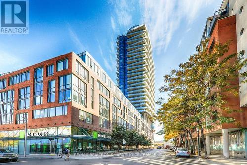 1414 - 1 Market Street, Toronto, ON - Outdoor With Facade