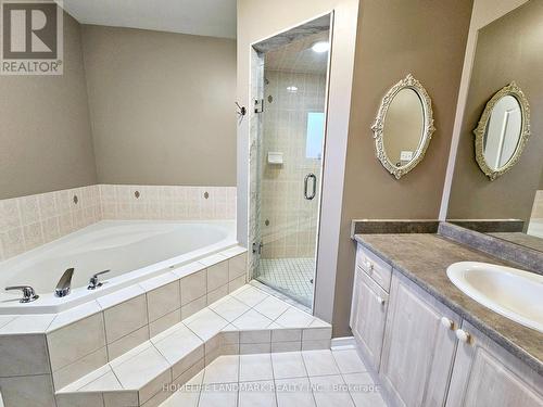 188 Wainscot Avenue, Newmarket, ON - Indoor Photo Showing Bathroom