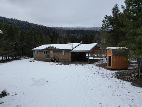 5385 Highway 33, Beaverdell, BC - Outdoor