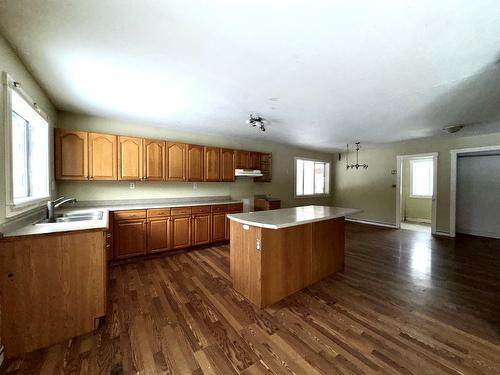 5385 Highway 33, Beaverdell, BC - Indoor Photo Showing Kitchen With Double Sink